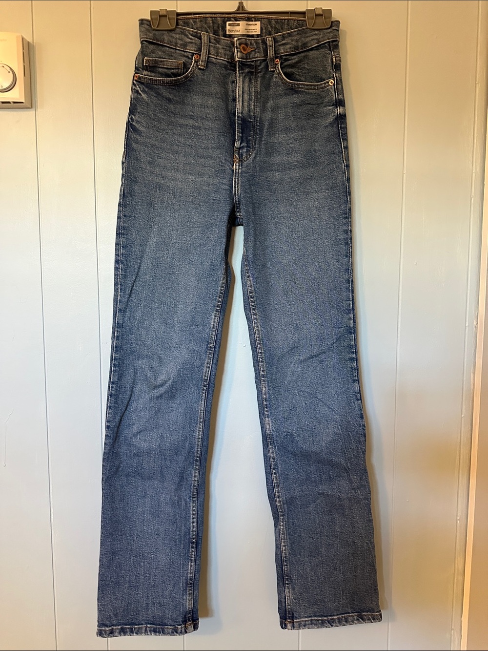 Bershka Straight Slim Jeans – Size 4 – Classic Fit